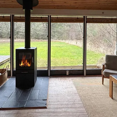 4 Bedroom Beautiful In * Ålbæk