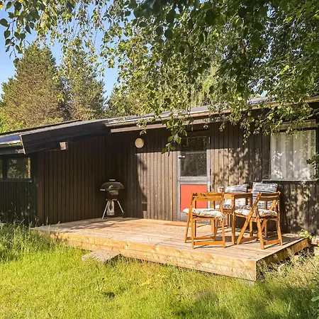 4 Bedroom Beautiful In Holiday home *